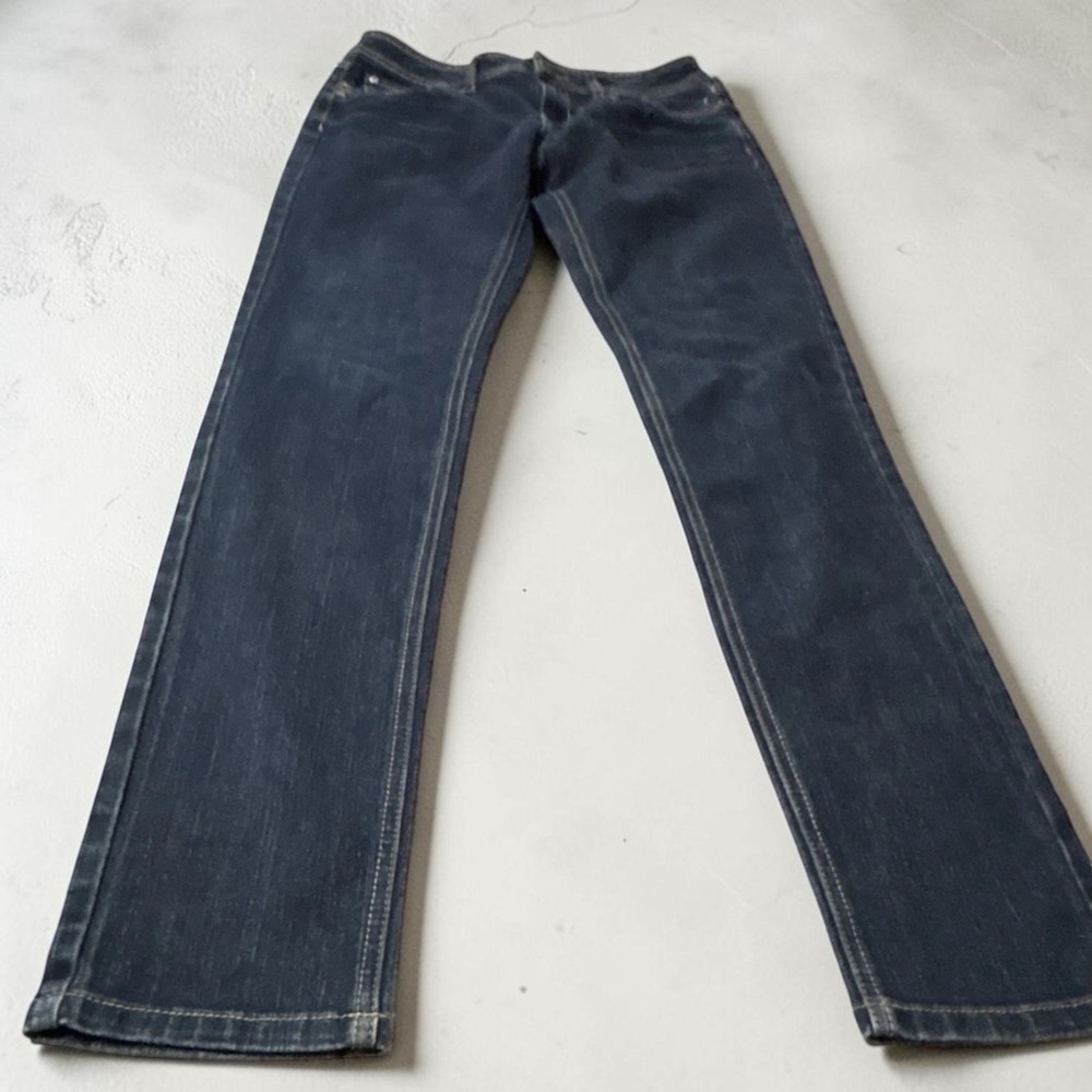 Dereon Girls  Jeans Blue Dark Wash Denim Embroidered Pockets 5/6